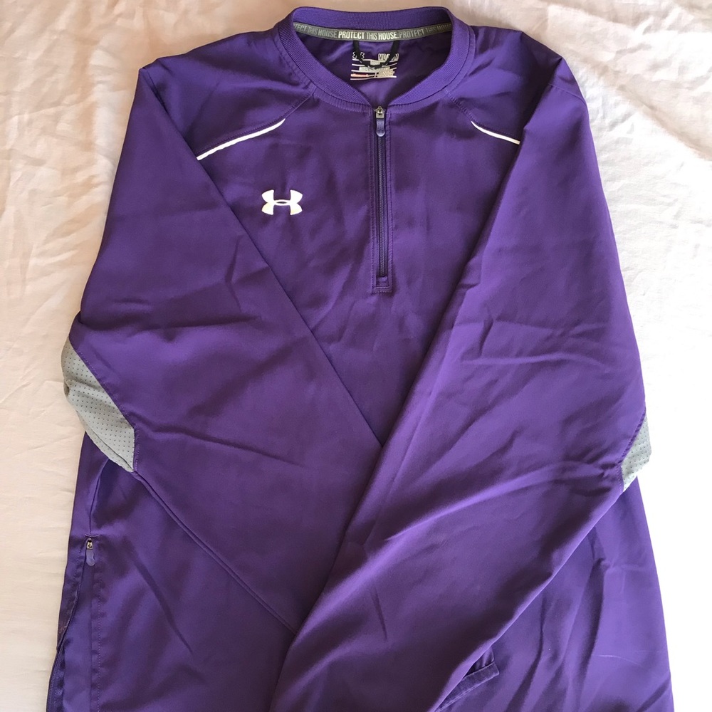 Men’s Under Armour Shirt